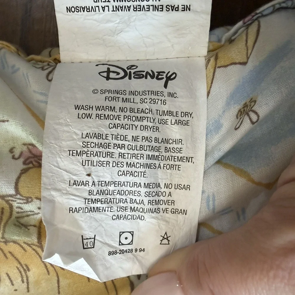 Vintage 90s Disney Winnie the Pooh Classic Pillow Honey Pot‎ Made in USA 16x16